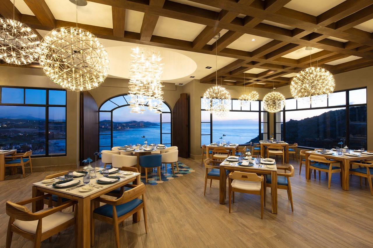 Restaurant l'equateur, Tokyo, Japan