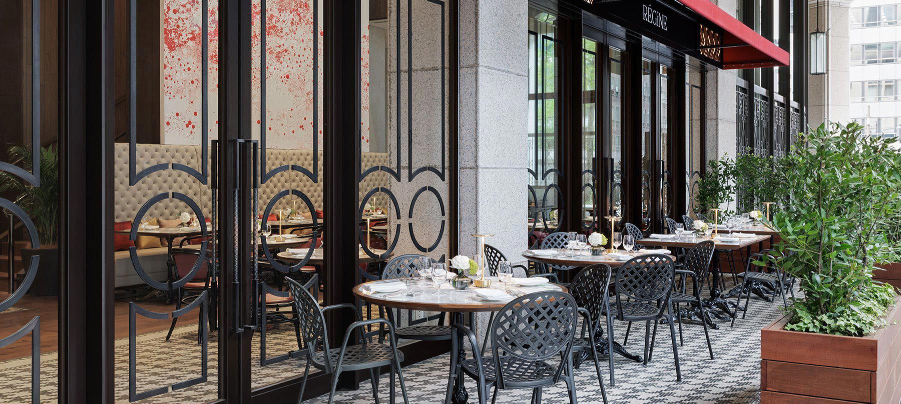 Brasserie RÉGINE, Osaka, Japan