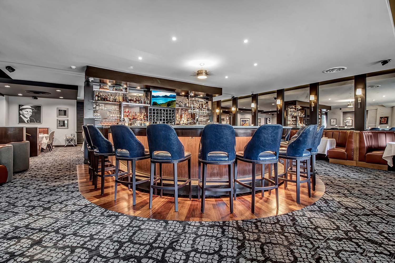 Oliver's Restaurant restaurant in Buffalo, United States