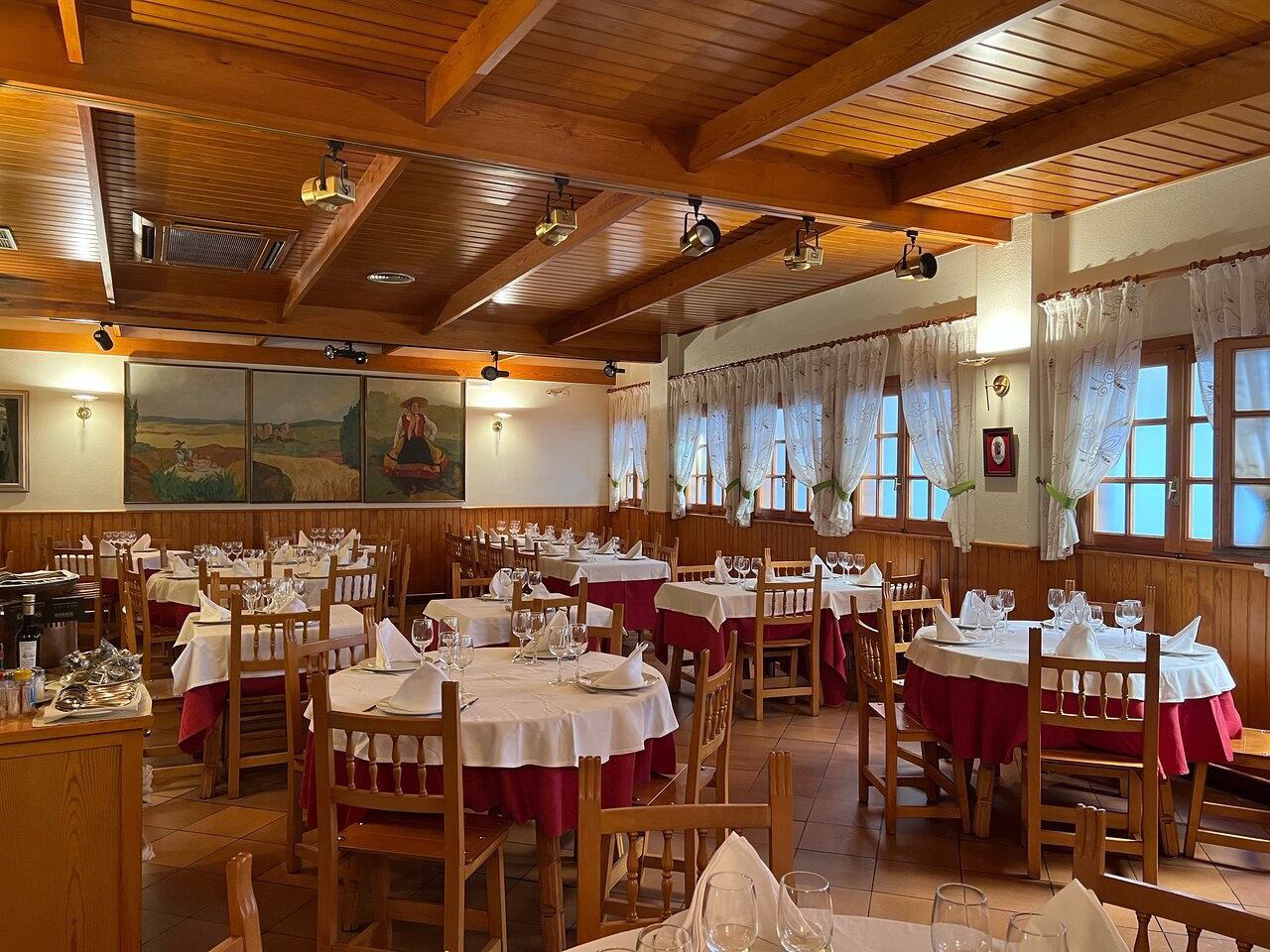 Las Segovias restaurant in Los Angeles, United States
