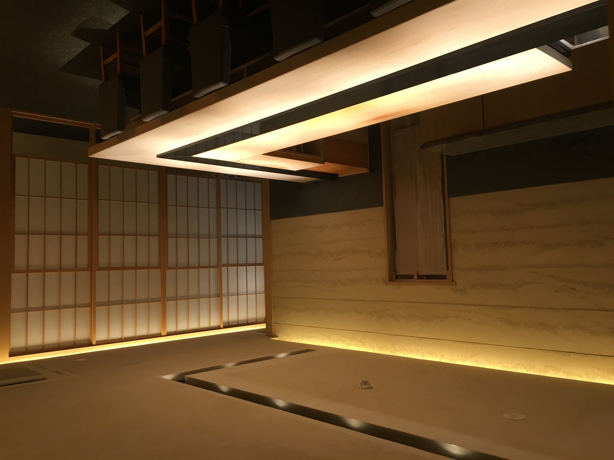 Ichikawa, Restaurant in Tokyo