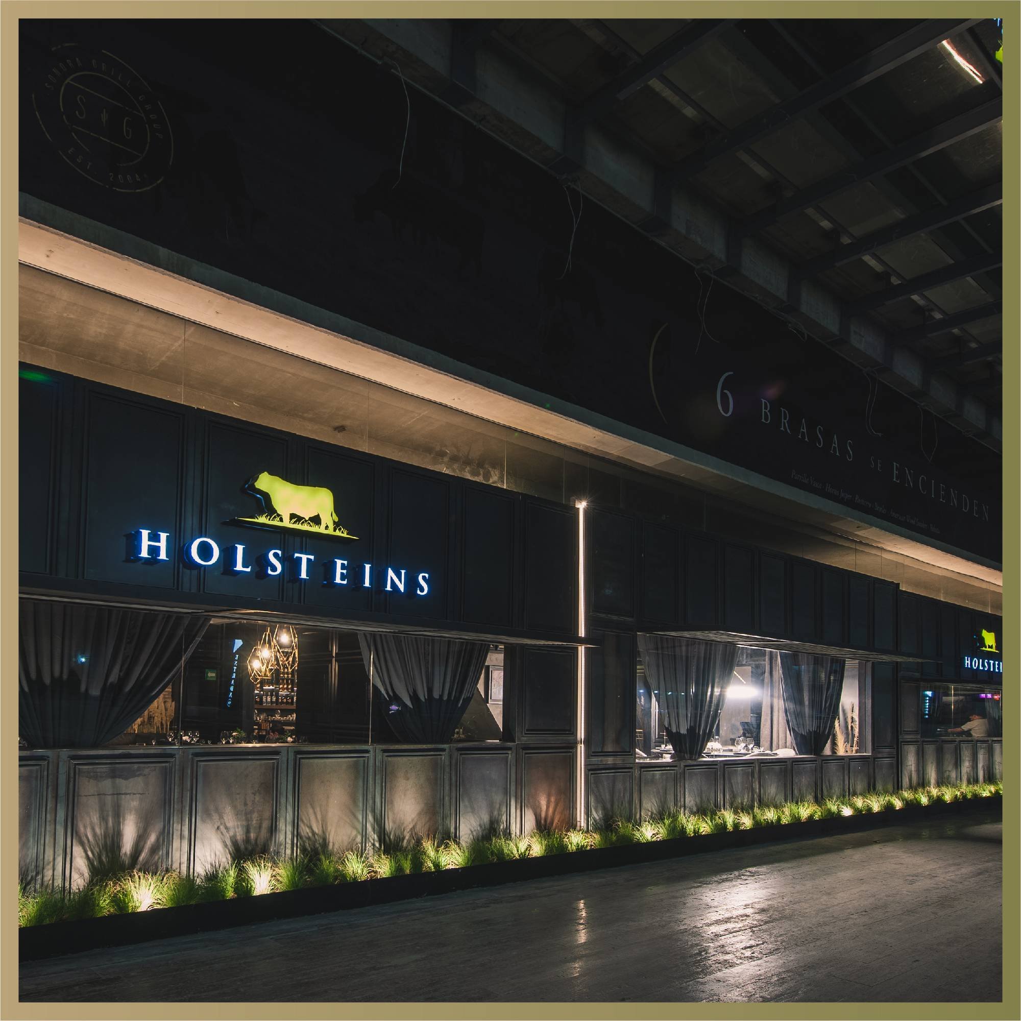 Holsteins restaurant in Monterrey, Mexico