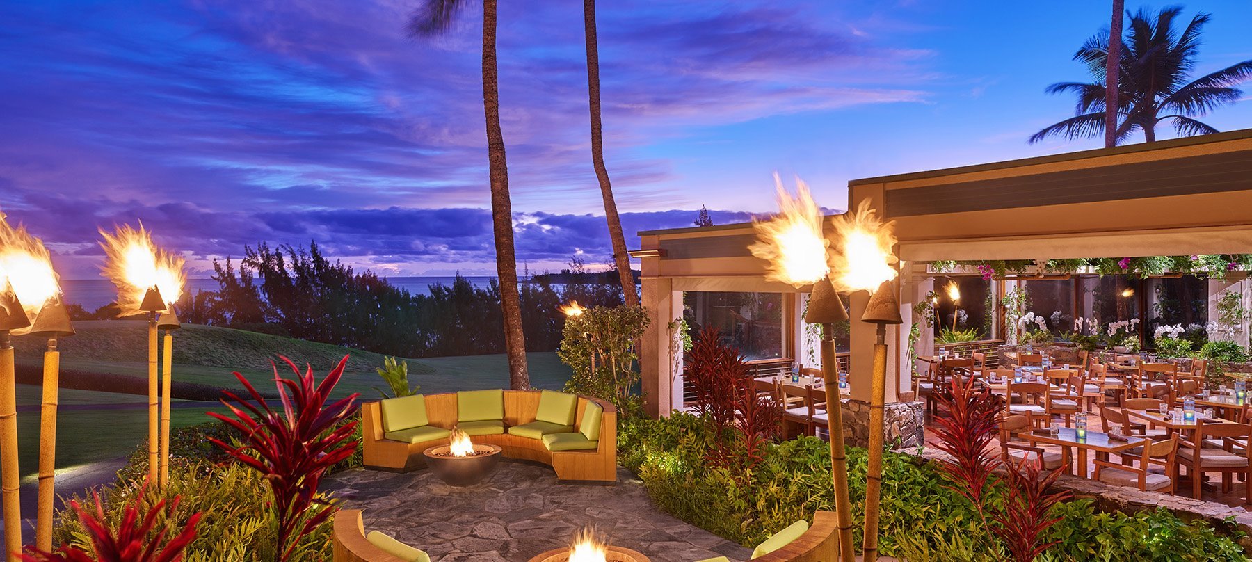 Banyan Tree restaurant in Lahaina, United States