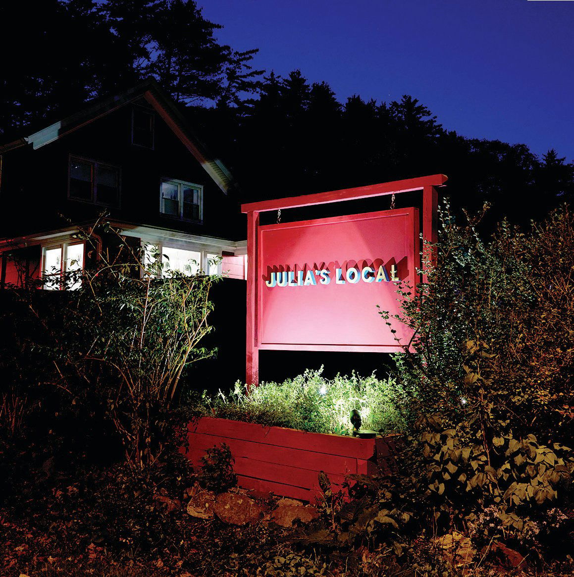 Julia's Local, Restaurant in Round Top