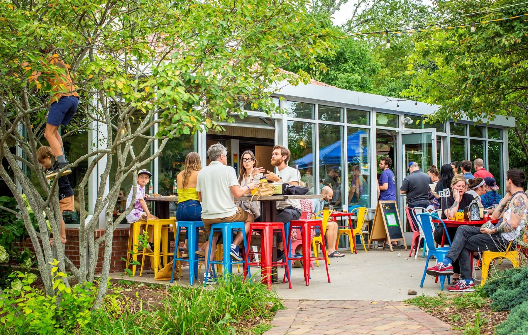 All Day Darling restaurant in Asheville, United States