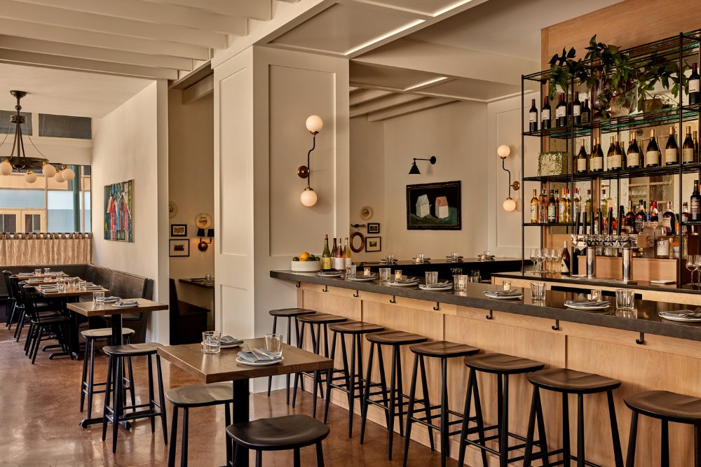 High Street restaurant in Philadelphia, United States