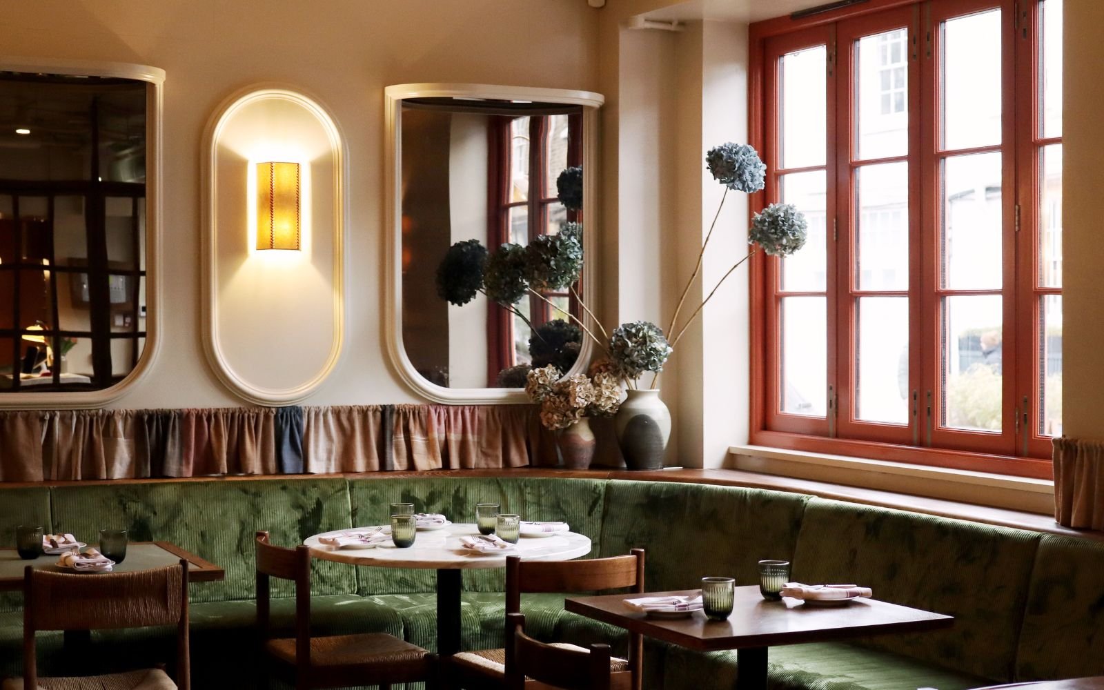 Don't Tell Dad, Restaurant in London