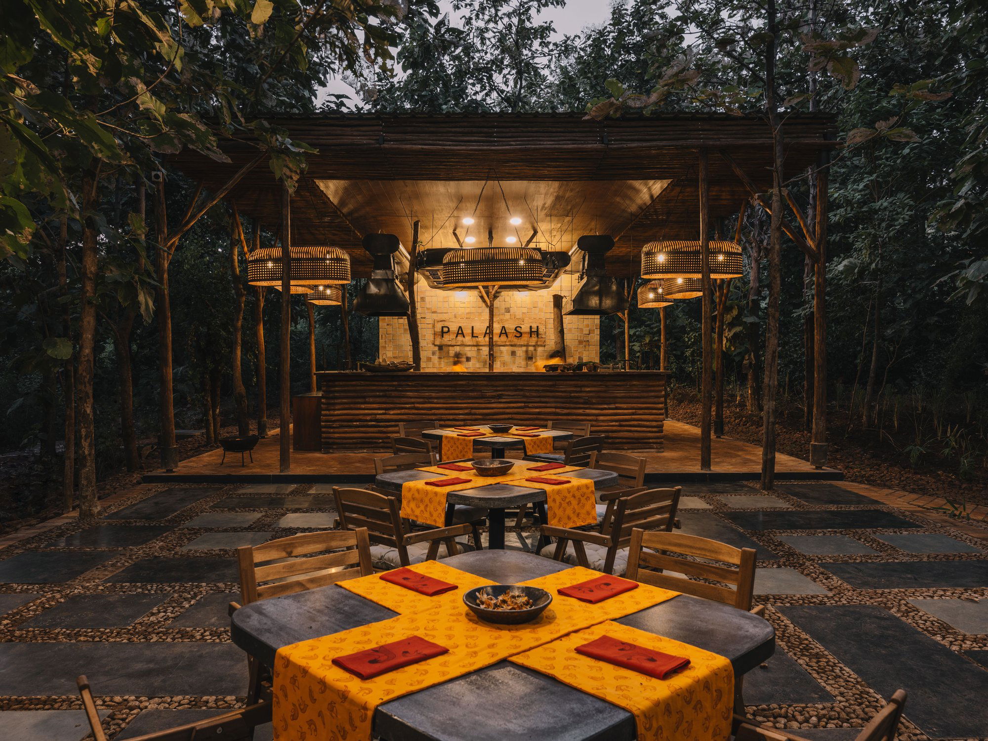 Palaash, Restaurant in Yavatmal