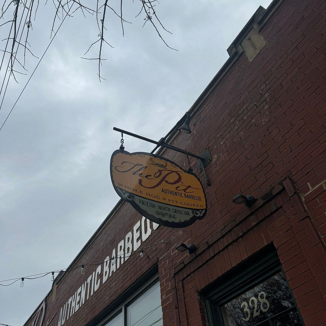 The Pit Authentic Barbecue, Restaurant in Raleigh