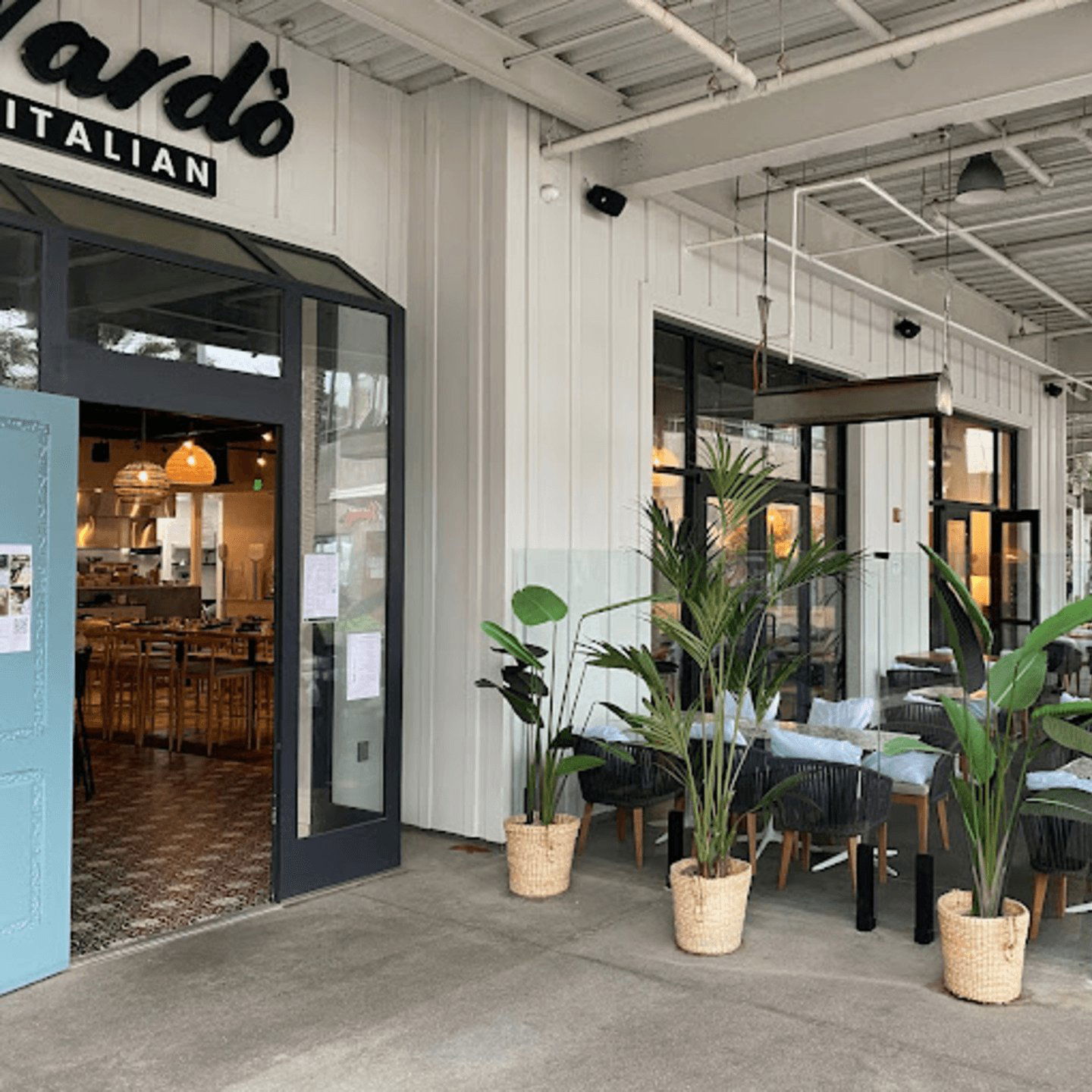 Nardò Italian Restaurant, Restaurant in Huntington Beach