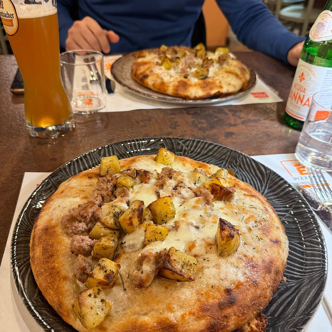 Pizzeria Élite Pasqualino Rossi, Alvignano, Italy
