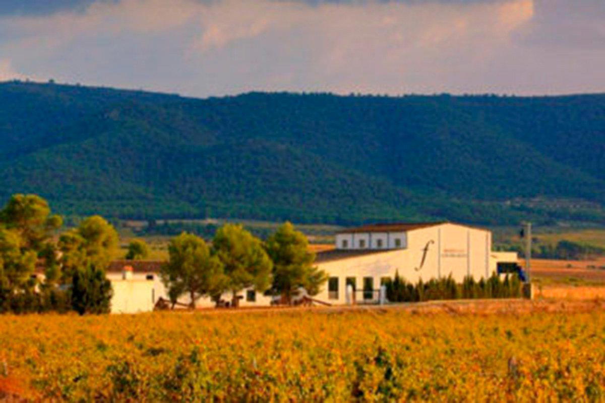 Casa Los Frailes winery in Fontanars Dels Alforins