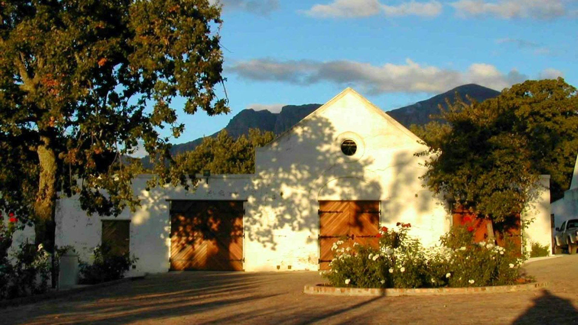 Nabygelegen Private Cellar winery in Wellington