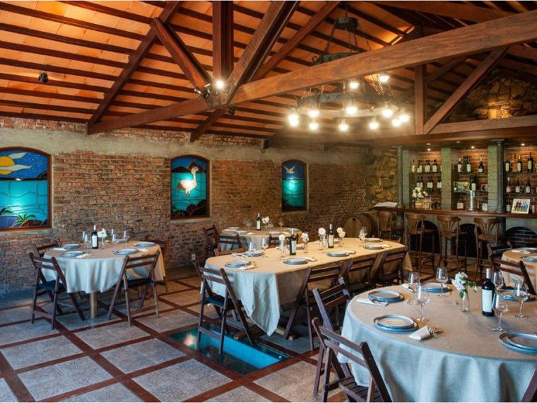 Antigua Bodega Stagnari, Canelones, Uruguay