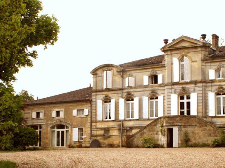 Château Beauséjour, Montagne, France
