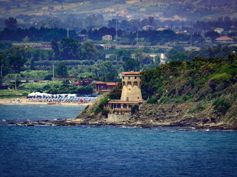 Azienda Vitivinicola Marino, Agropoli, Italy