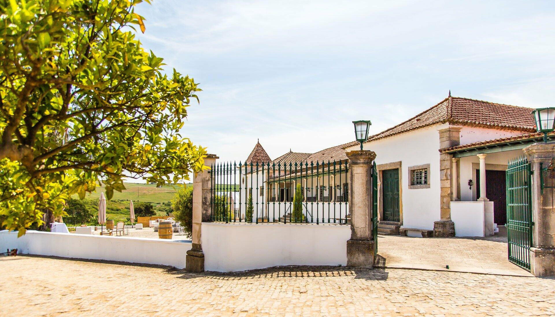 Quinta do Pinto winery in Alenquer
