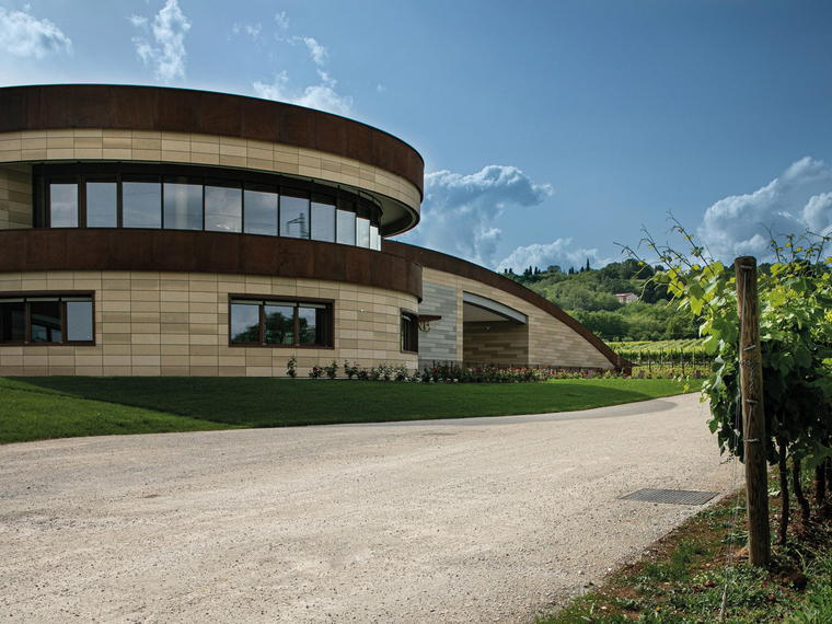 Giusti Wine, Nervesa Della Battaglia, Italy