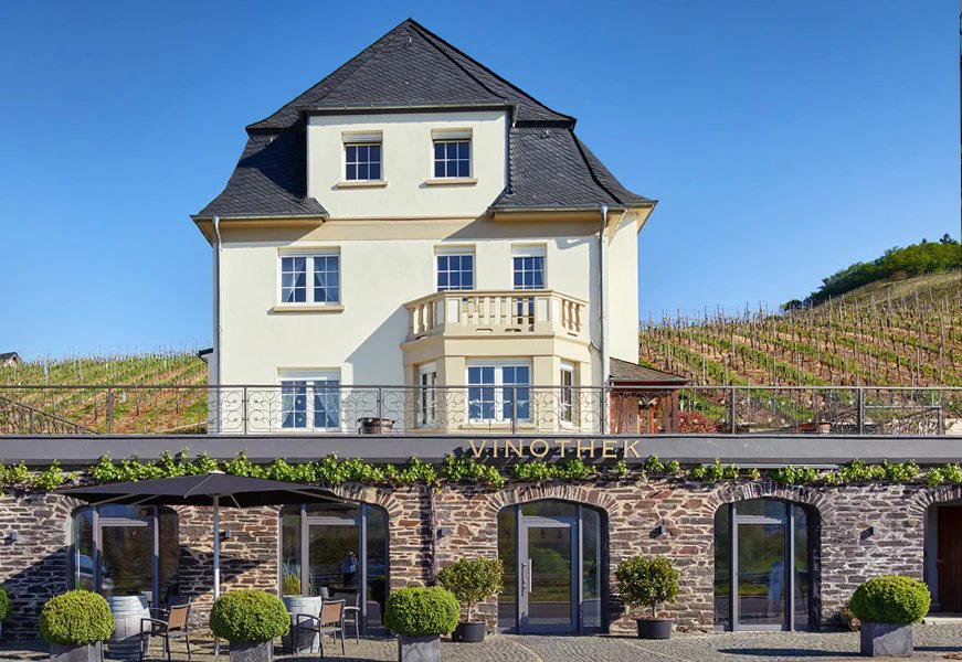 Weingut Thanisch winery in Lieser