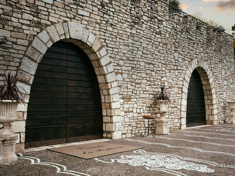 La Fortezza, Torrecuso, Italy