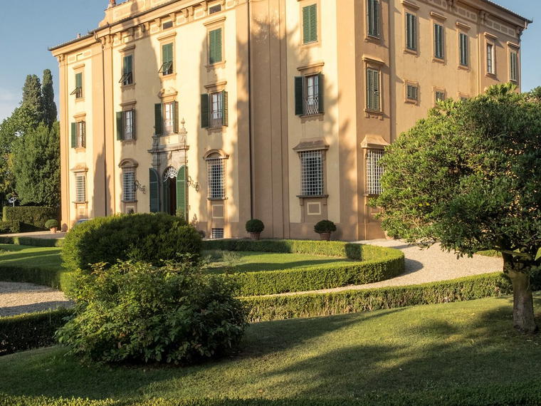 Castello del Poggio, Asti, Italy