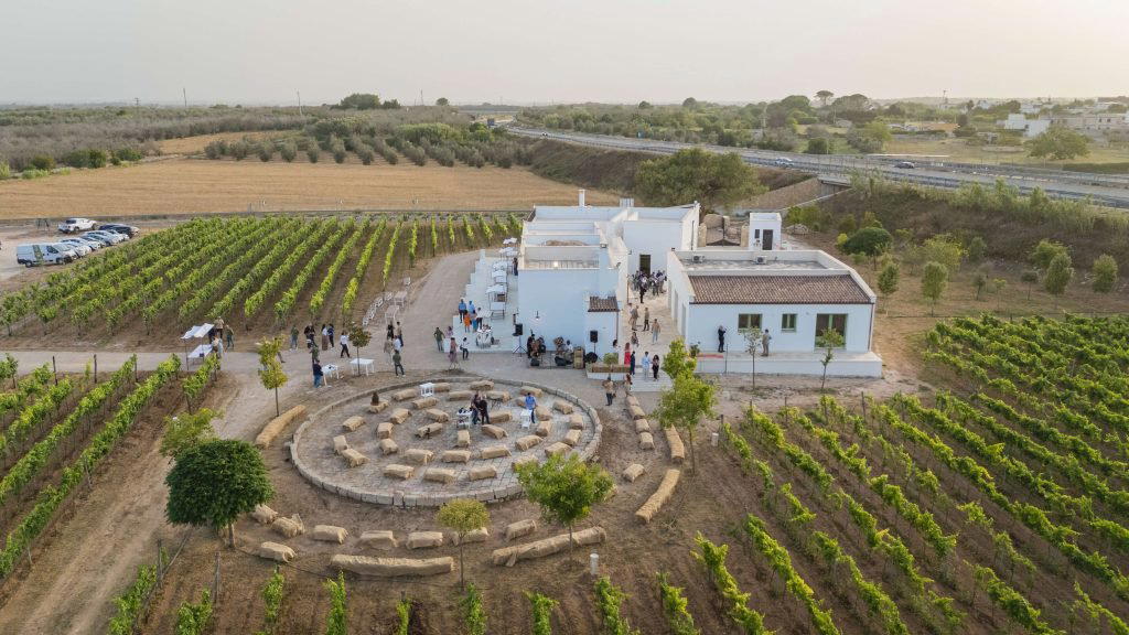 Menhir Salento winery in Bagnolo Del Salento