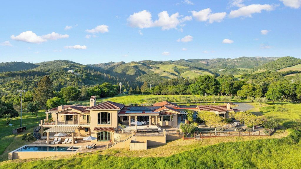 Monte Rosso Estate, Winery in Sonoma