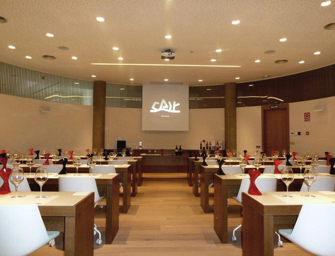 Dominio De Cair, La Aguilera, Spain