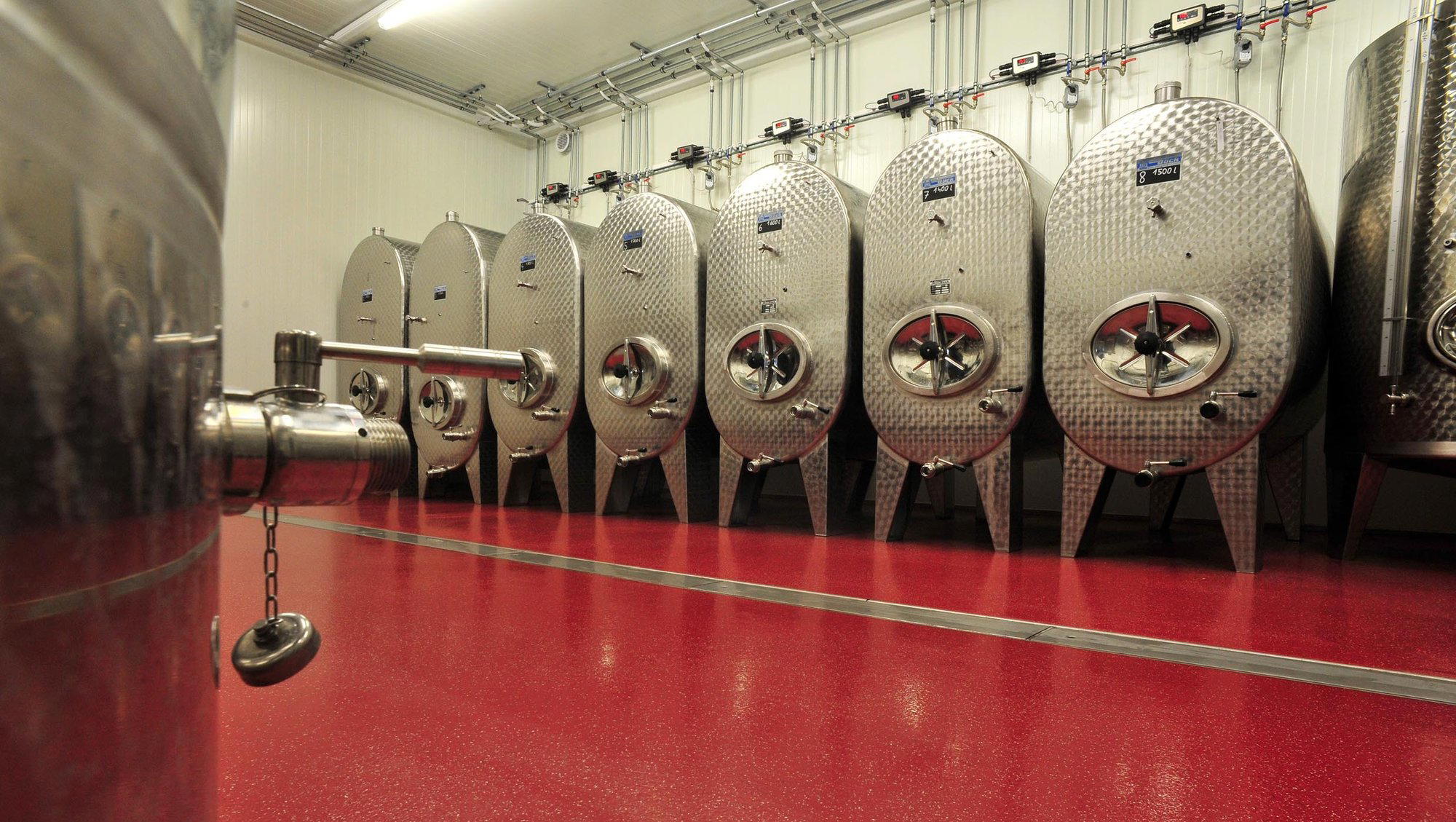 NÖ Landesweingut Retz – Gut Altenberg winery in Retz