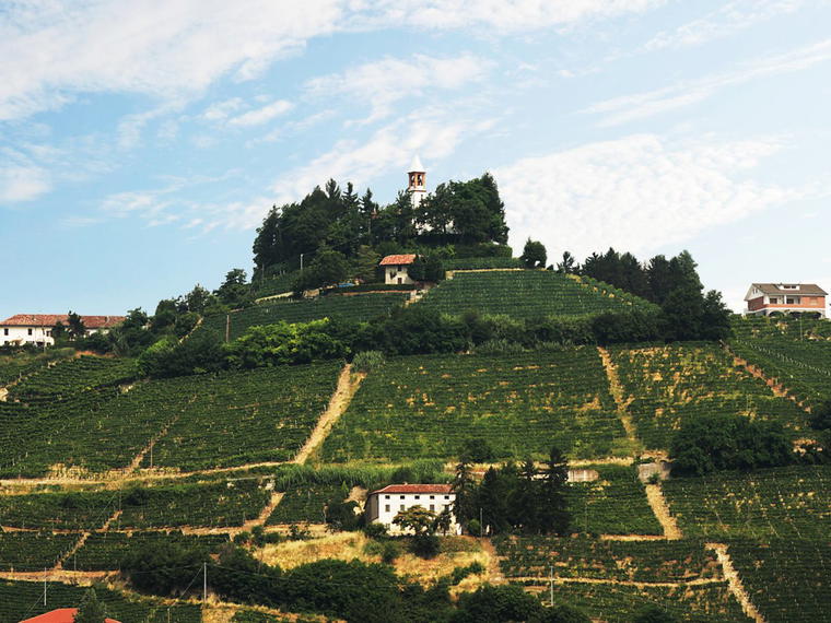 Cascina delle Rocche di Moncucco, Santo Stefano Belbo, Italy