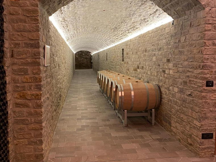 Borgo Maragliano, Loazzolo, Italy
