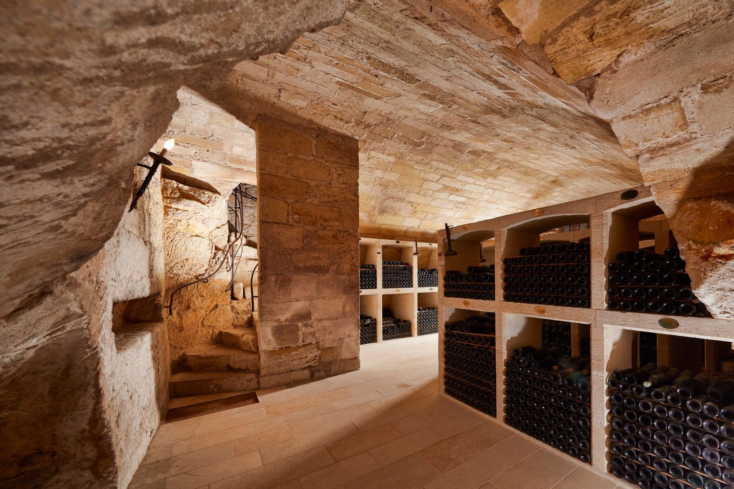 Château Couvent des Jacobins, Winery in Saint-Émilion