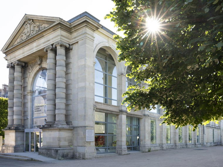 Champagne Louis Roederer, Reims Cedex France, France