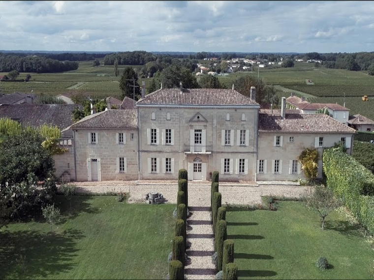 Château de Barbe Blanche, Lussac, France