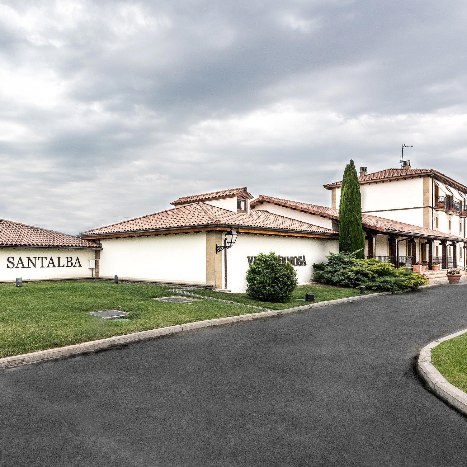 Bodegas Santalba winery in Gimileo, Spain