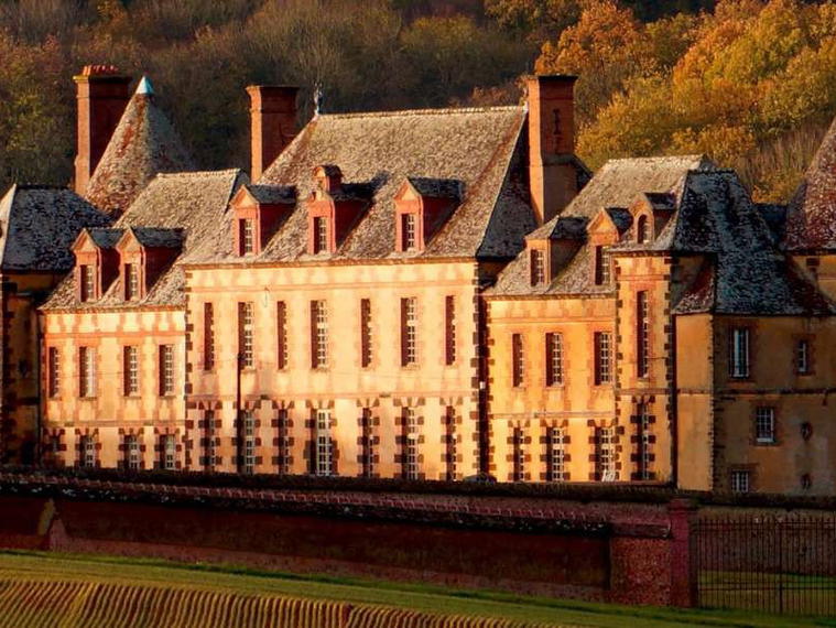 Château de la Rivière, La Riviere, France