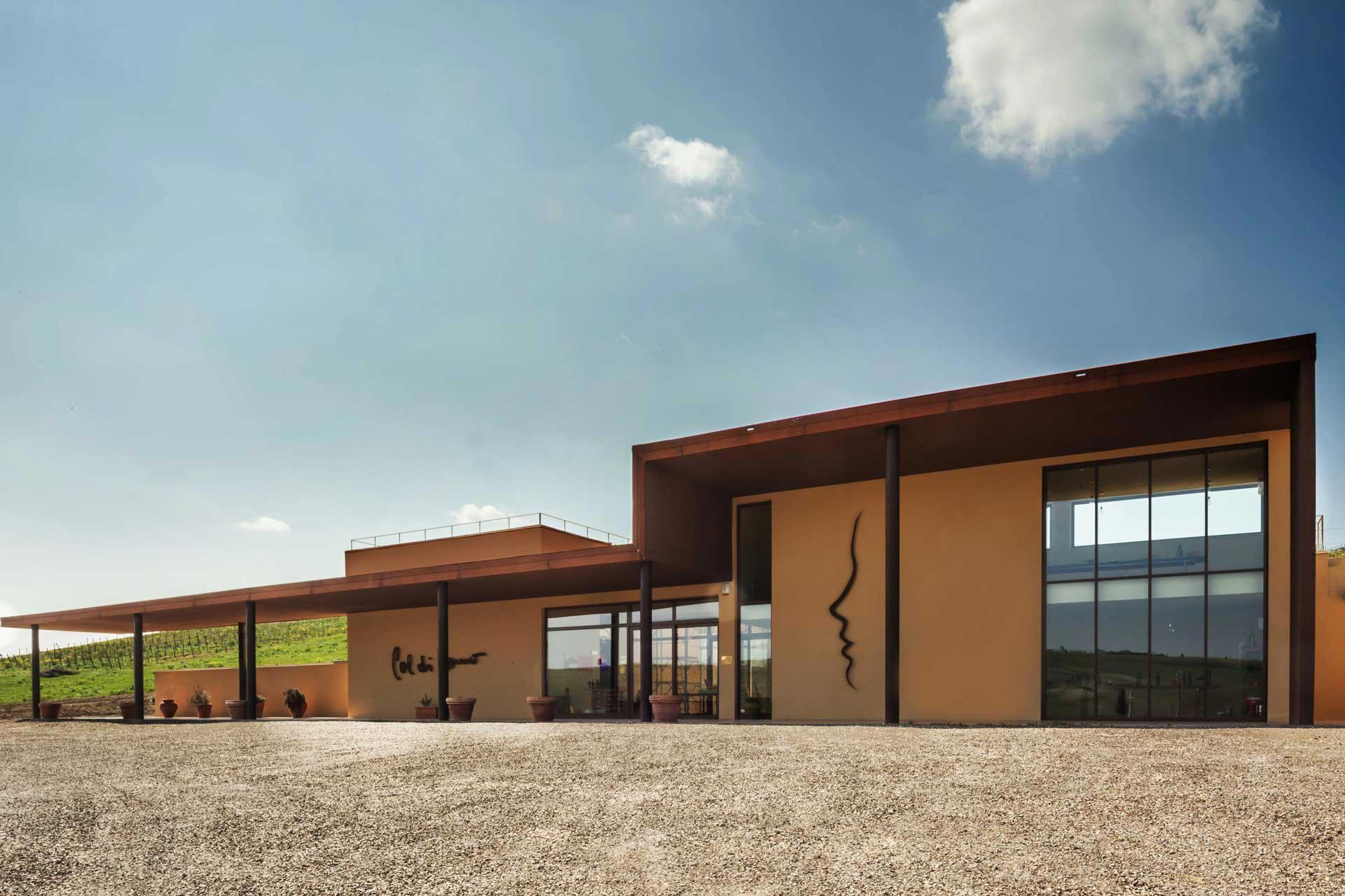 Col di Lamo winery in Torrenieri