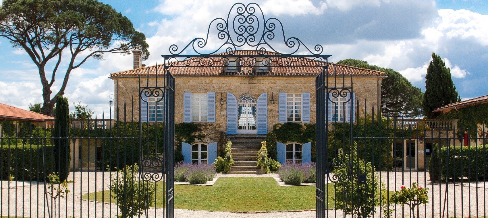 Château de Camensac, Winery in Saint-Laurent-Médoc