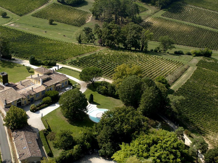 Château Le Doyenné, Saint Caprais De Bordeaux, France