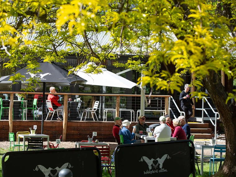 Billy Button Wines, Bright, Australia