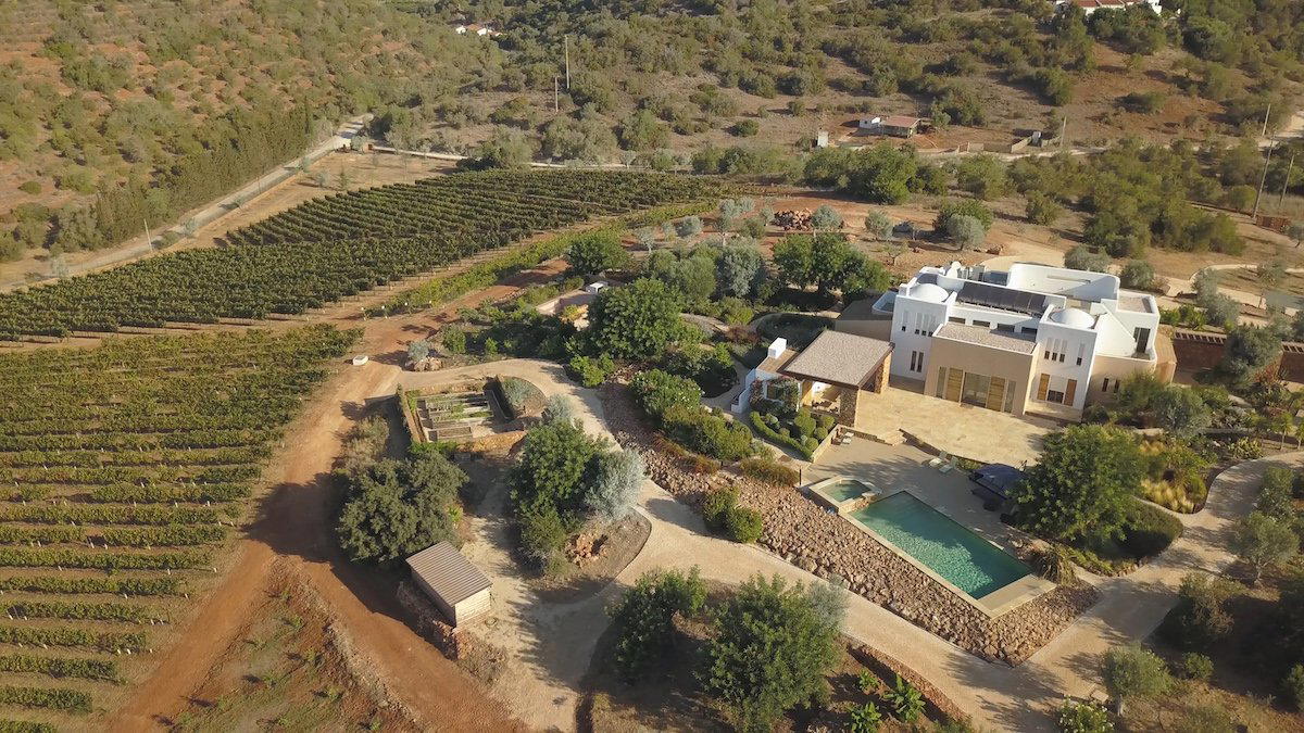 Quinta dos Sentidos winery in Tufos