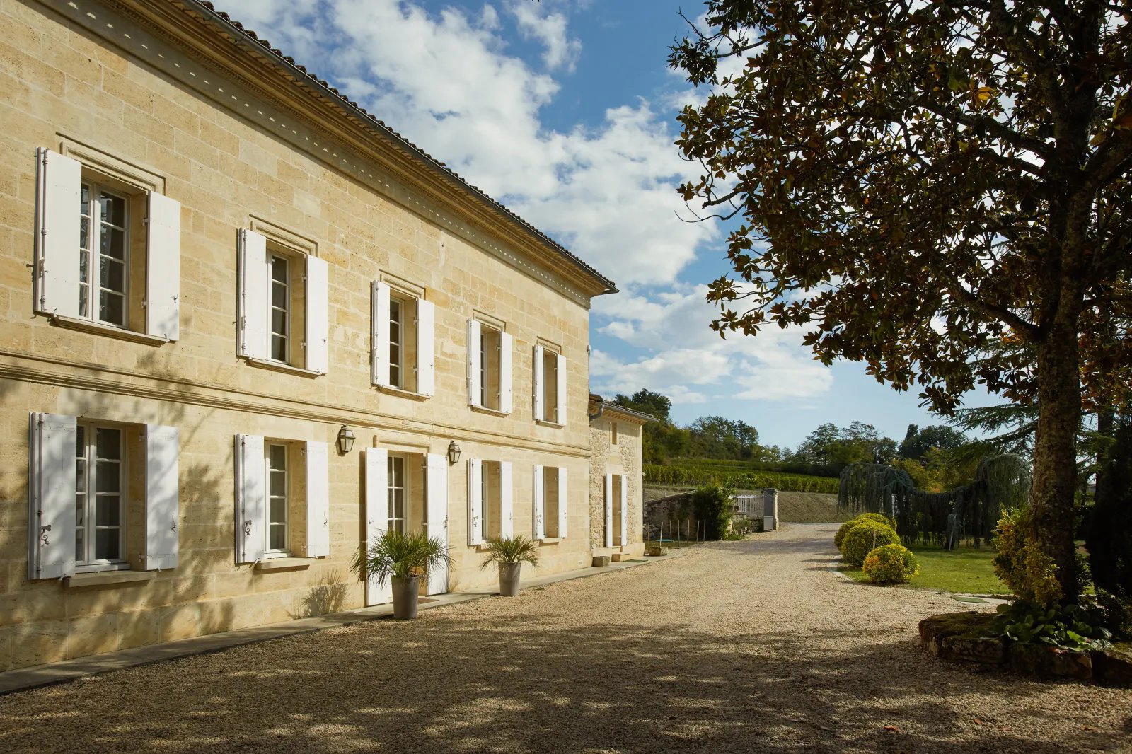 Château Bernateau winery in Saint Etienne De Lisse