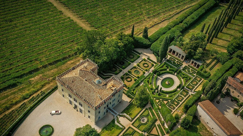 Azienda Agricola Villa Monteleone