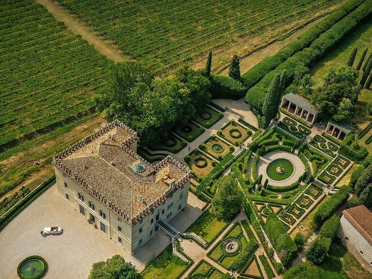 Azienda Agricola Villa Monteleone, Sant'Ambrogio di Valpolicella, Italy