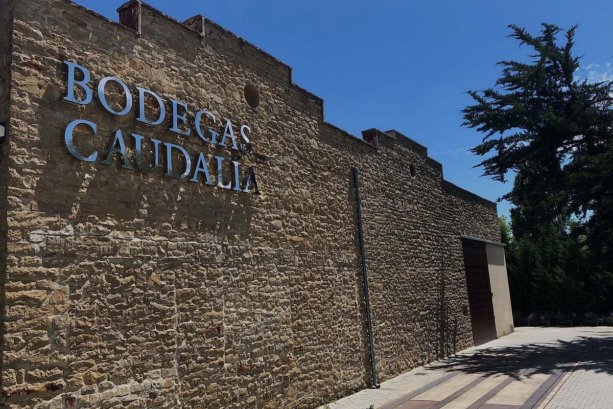 Bodegas Caudalia, Winery in Lerga