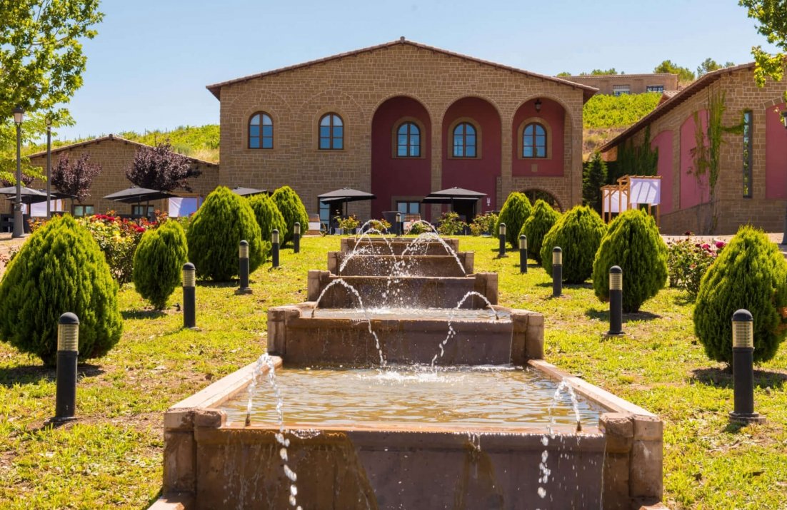 Bodegas San Valero, Carinena, Malaysia