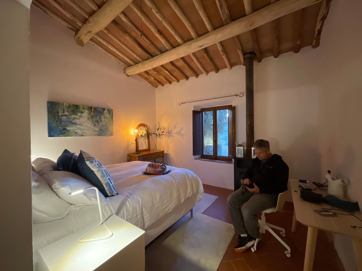 Borgo Salcetino, Winery in Radda in Chianti