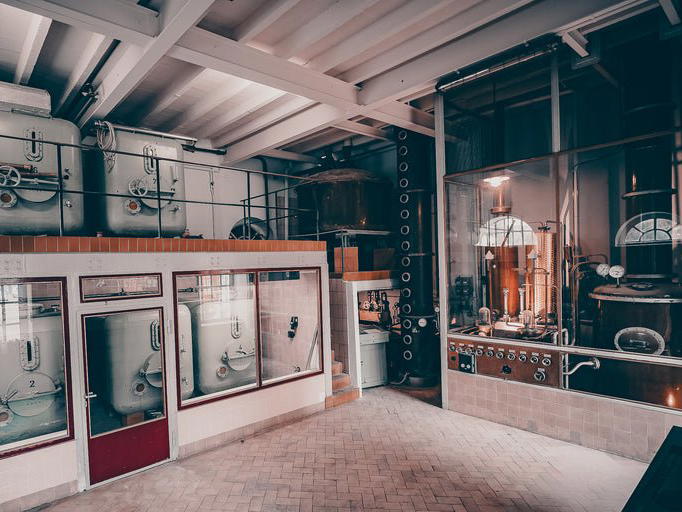 SÜNNER Distillery, Cologne, Germany