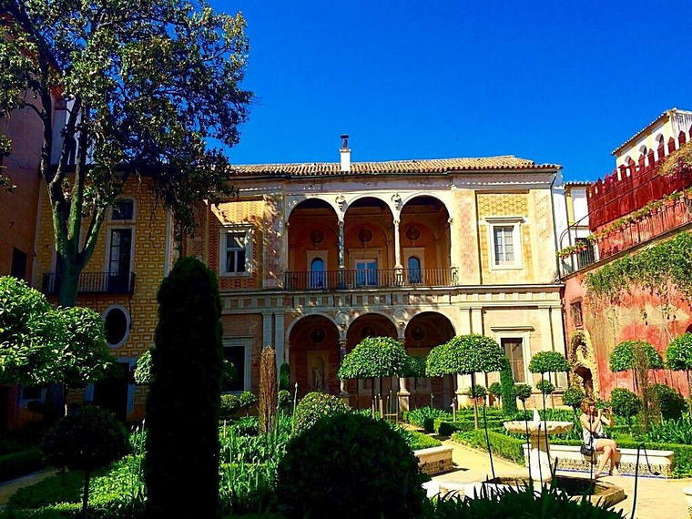 Casa Salinas, Madrid, Spain