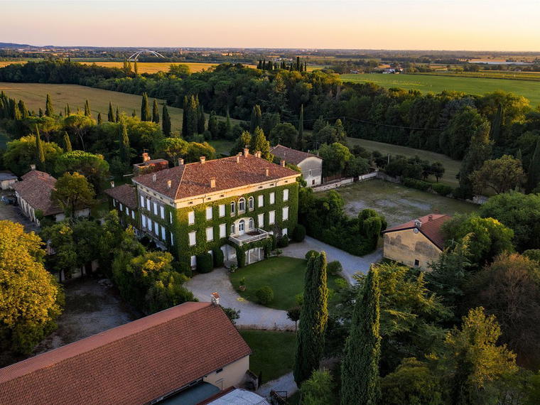 Azienda Agricola Sutto Polje, Cormons, Italy